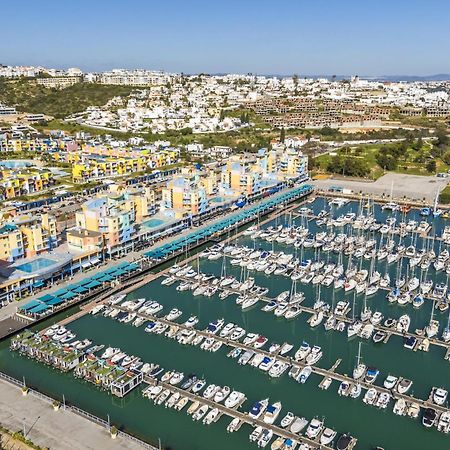 Marina Breeze Apartment With Pool - 900M From The Beach Albufeira Zewnętrze zdjęcie