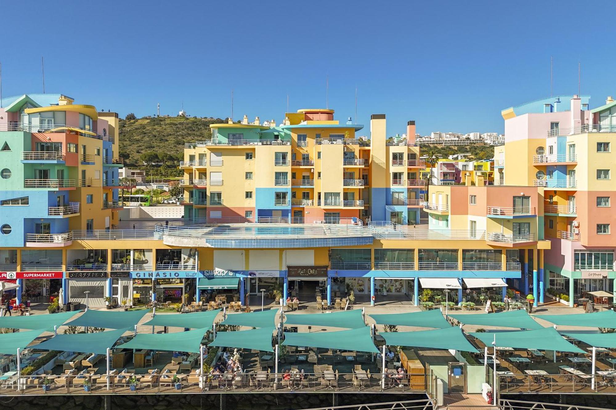 Marina Breeze Apartment With Pool - 900M From The Beach Albufeira Zewnętrze zdjęcie