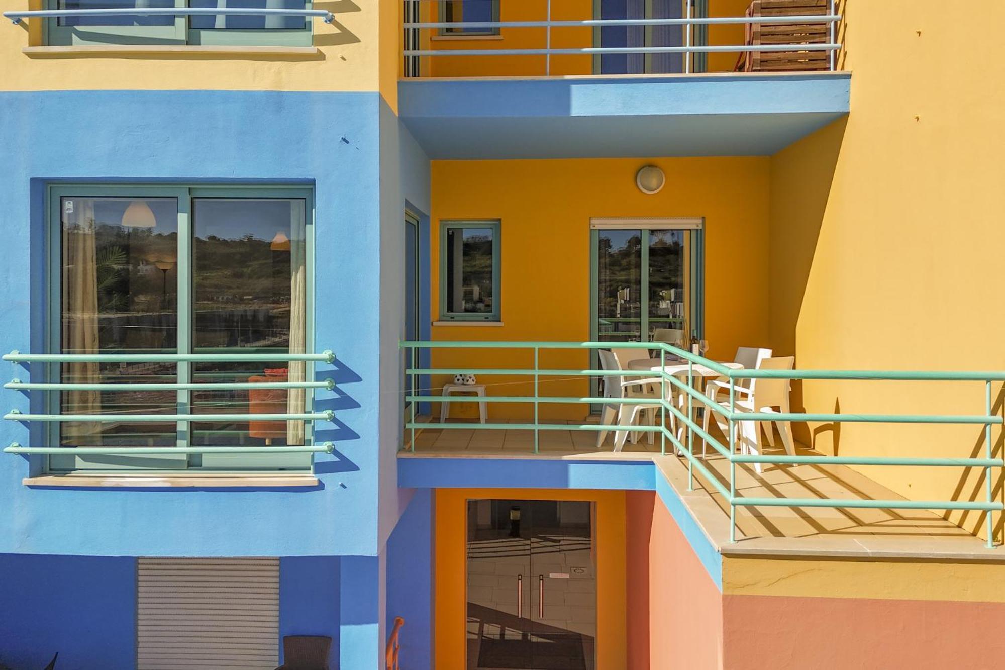 Marina Breeze Apartment With Pool - 900M From The Beach Albufeira Zewnętrze zdjęcie