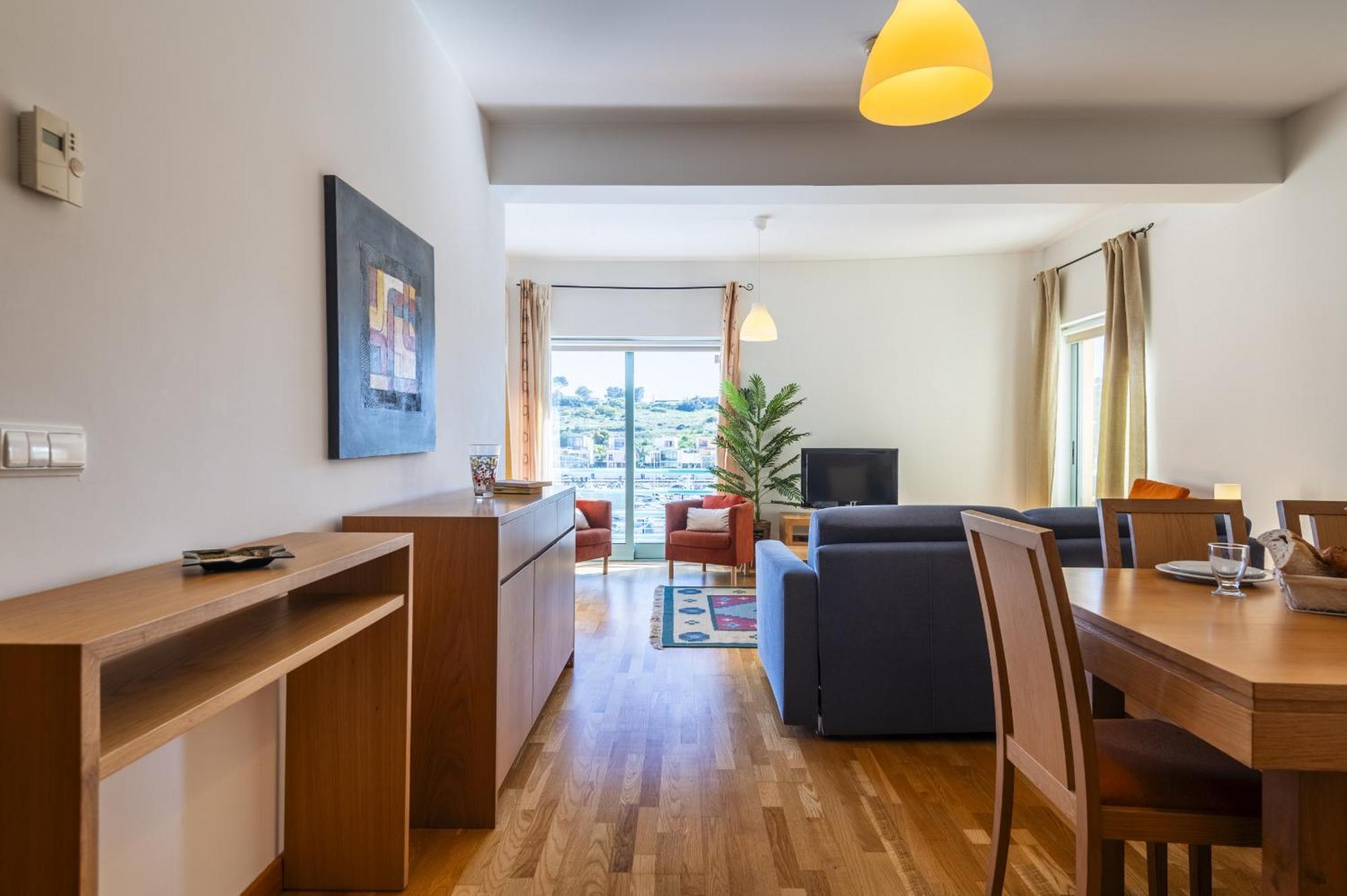 Marina Breeze Apartment With Pool - 900M From The Beach Albufeira Zewnętrze zdjęcie