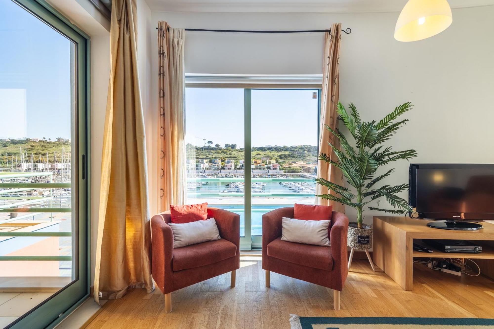 Marina Breeze Apartment With Pool - 900M From The Beach Albufeira Zewnętrze zdjęcie